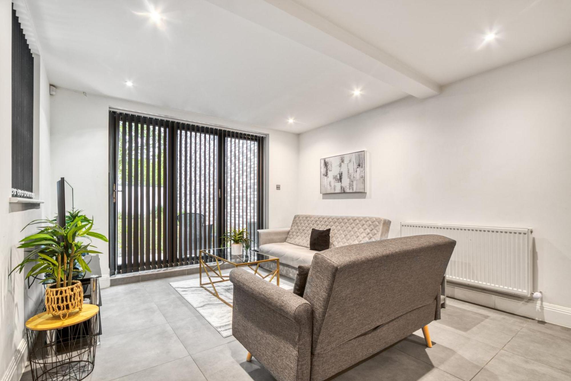 Stylish Beauty Ground Floor 1br 1ba Private Garden Apartamento